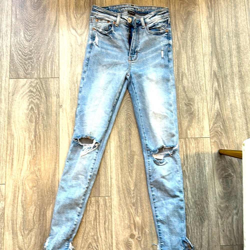American eagle super stretch washed denim woman’s size 2